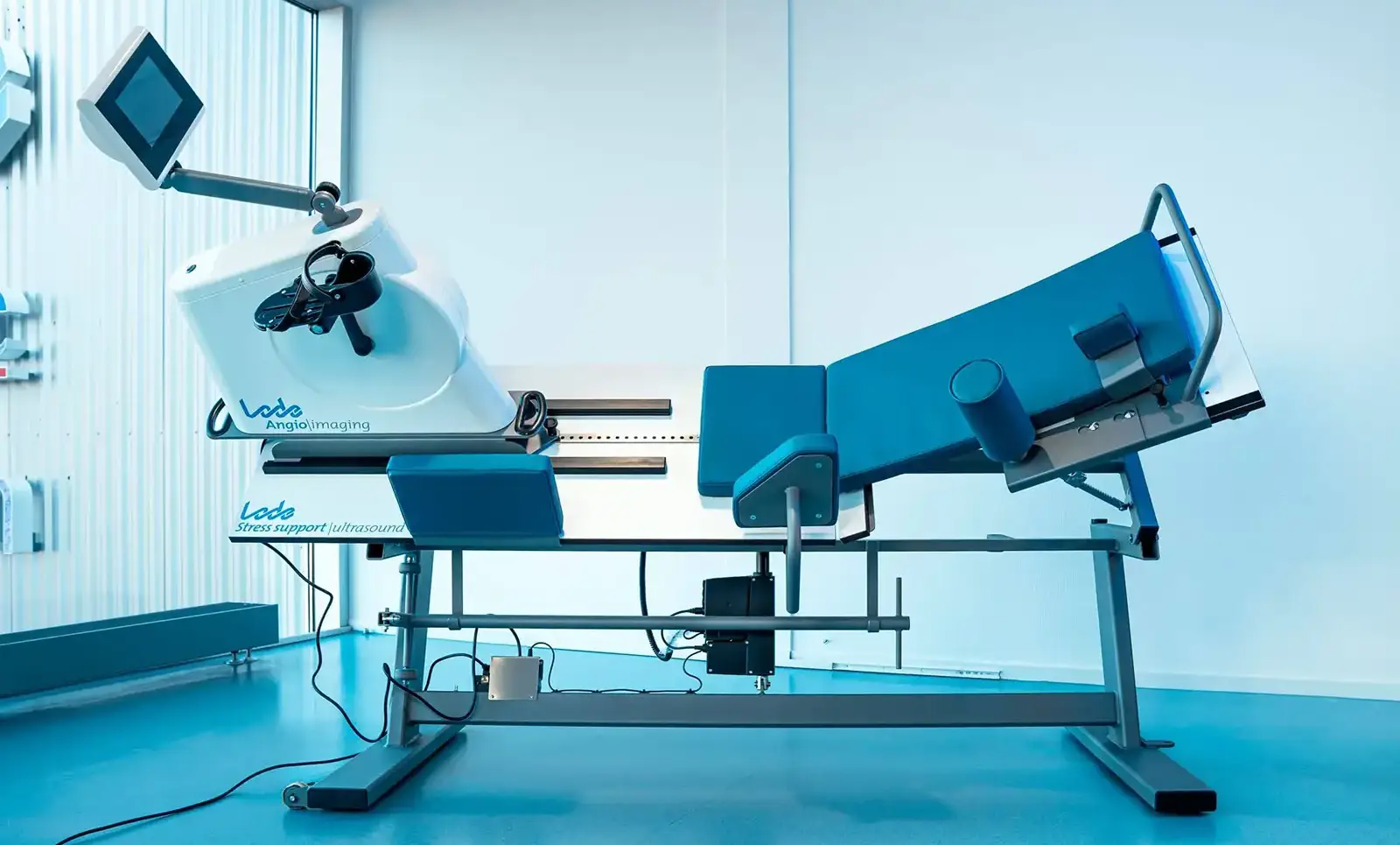 ロード社 運動負荷心エコーエルゴメーター